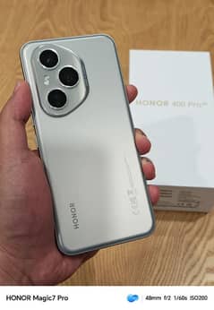 honour 400 Pro 12 GB 256 GB official approve
