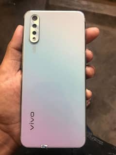 Vivo s1  8/256