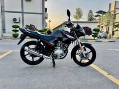 Yamaha YBR (2025)