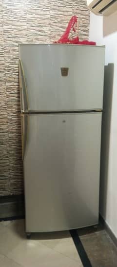 Dawlance fridge full size