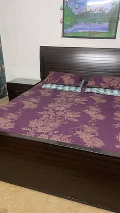 king size bed