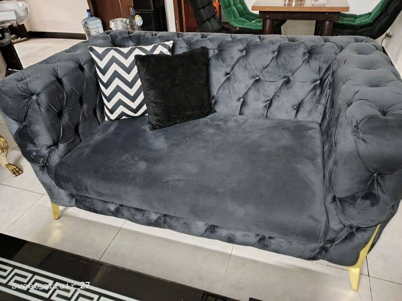 mint condition sofas 3 seatr + 2 seatr 1
