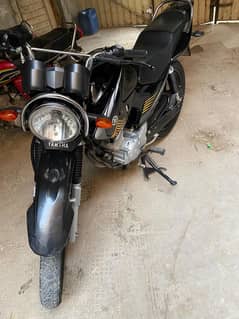 YBR G new condition 1 hand use 2025 Modal
