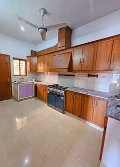 10 Marlas Upper Portion Tile Flooring All Facilities Are Available G-14/4