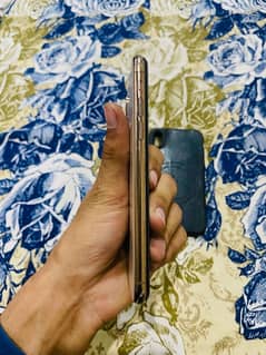iPhone xs