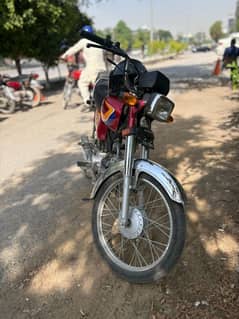 Honda 70 2024 red color