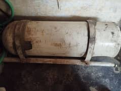 gas cylinder