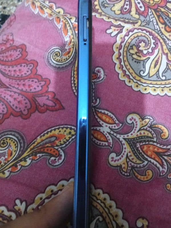 tecno spark 10c 4+4/128 condition 10/9 5