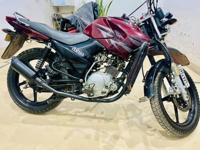 Yamaha YBR 125G Total Genuine