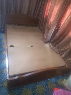 Single bed & dressing table for sale in chakwal