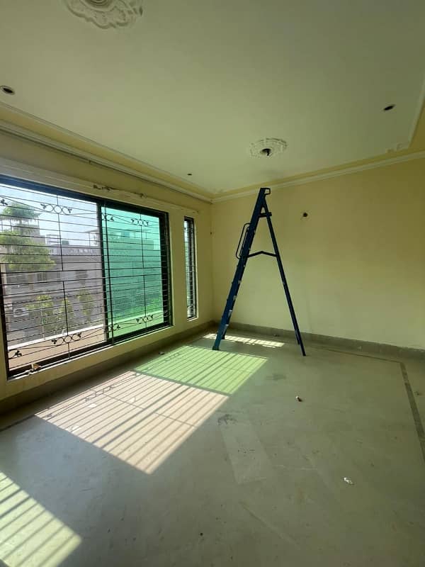10 marla upper portion is available for rent in wapda town phase 1 10