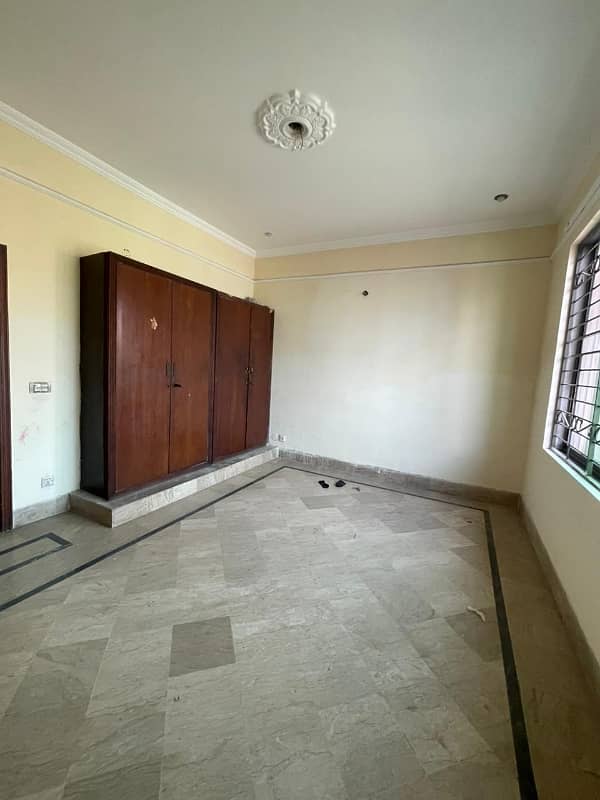 10 marla upper portion is available for rent in wapda town phase 1 14