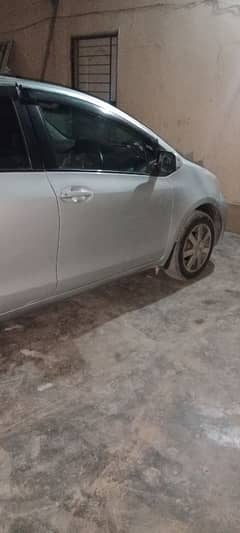 Toyota Vitz 2010
