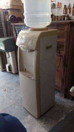orient water dispenser