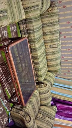 7 seater sofa set in mint condition for sale