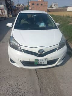 Toyota Vitz 2011