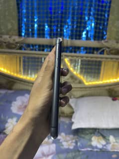 Iphone 11 factory unclock 64 GB