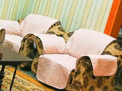 5 seater sofa set. just like new