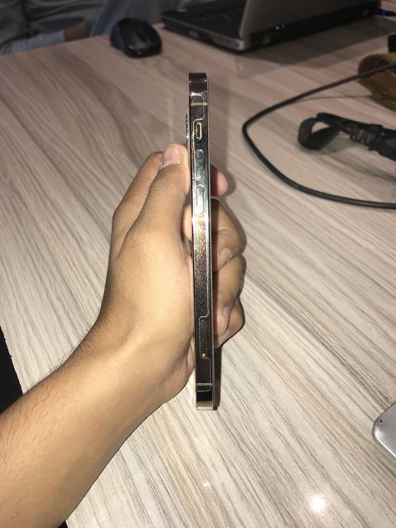 Iphone 12 Pro 128GB Non pTa 1