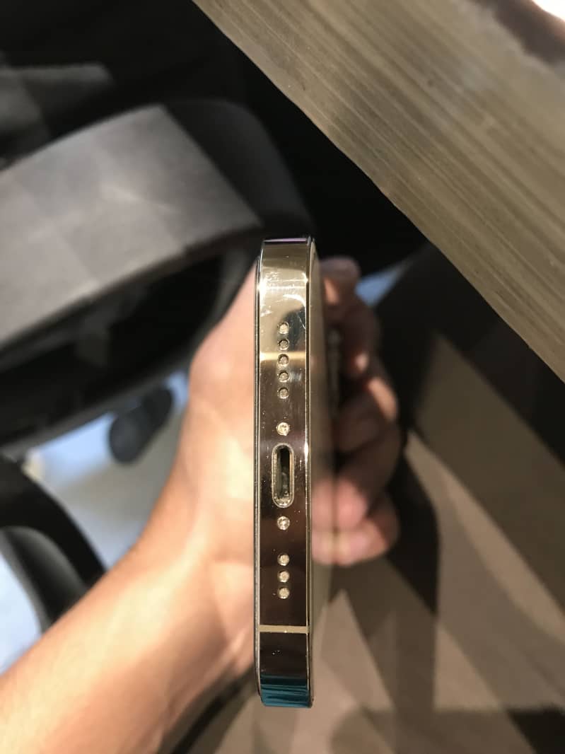 Iphone 12 Pro 128GB Non pTa 4