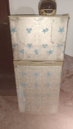 Dawlance Fridgr Double Door for Sale