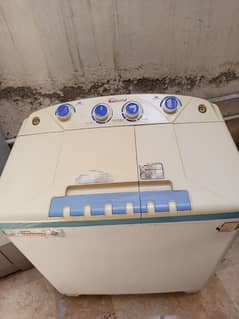 washing daryer machine used ha urgent sale