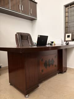 OFFICE TABLE FOR SALE