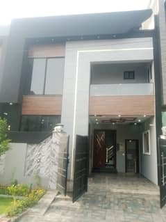 5 Marla Brand New Double Story Prime Location House in Jade Extension Block Parkview City Lahore
