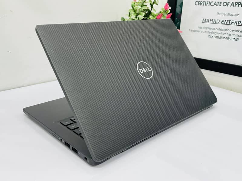 dell 7410 core i7 10th gen - Hexa (6) core processor- 12mb cache 5
