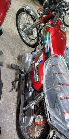 HONDA CD 125
