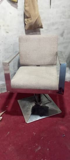 Imported SS Solid Ejectable and Revolving Salon Parlour  Chair