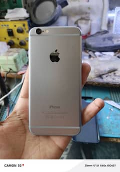 Minor scratches 10/9.5 condition 64gb non pta