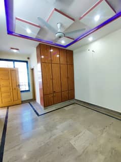 7 Marla Upper Portion Available For Rent