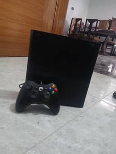xbox 360 e 500 gb 10/10
