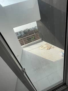 7 MARLA UPPER PORTION AVAILABLE FOR RENT.