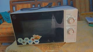 Microwave oven
