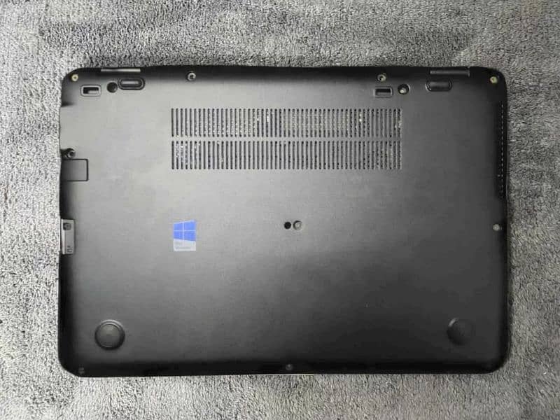 Hp EliteBook Core i5 6th Gen Ultra Slim Full HD 1080p 8GB Ram DDR4 4