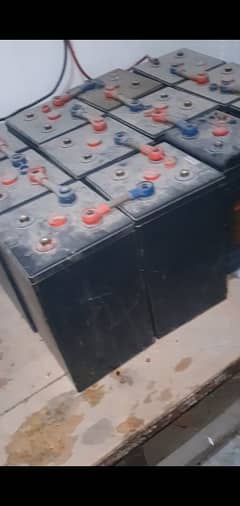 Narada 2v 800AH dry cells available for sale in working condition