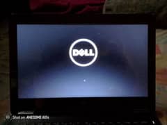 Dell latitude E 7270 I5 6th gen 8gb ddr4 256m. 2 SSD