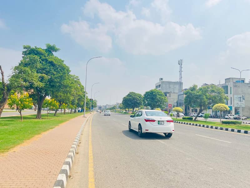 5 Marla Plot Available For Sale In lake City Sector M-7 Block C-4 1