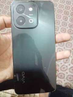 Vivo y28 8 128 GB Ram