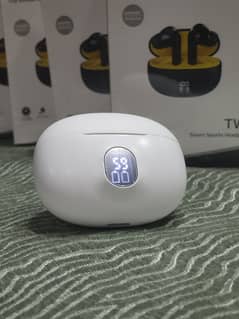 Stereo Wireless Earbuds – High Quality Sound & Long Battery