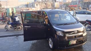 Daihatsu Move 2013