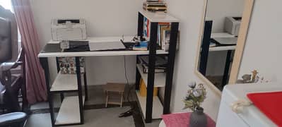 Workstation for Laptop / PC