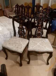 chinnoti chairs with table for sale