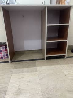 Study table/dressing table