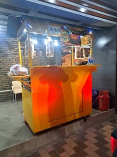 bun kebab and fries cart
