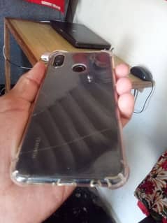 Huawei nova 3i 4 128 all ok full box charing