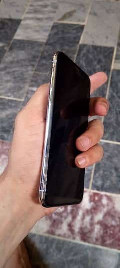iphone X . JV  . 64 gb . health 86 . waterproof . All Ok 10/10