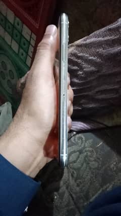 11 pro max 256 GB PTA back brake